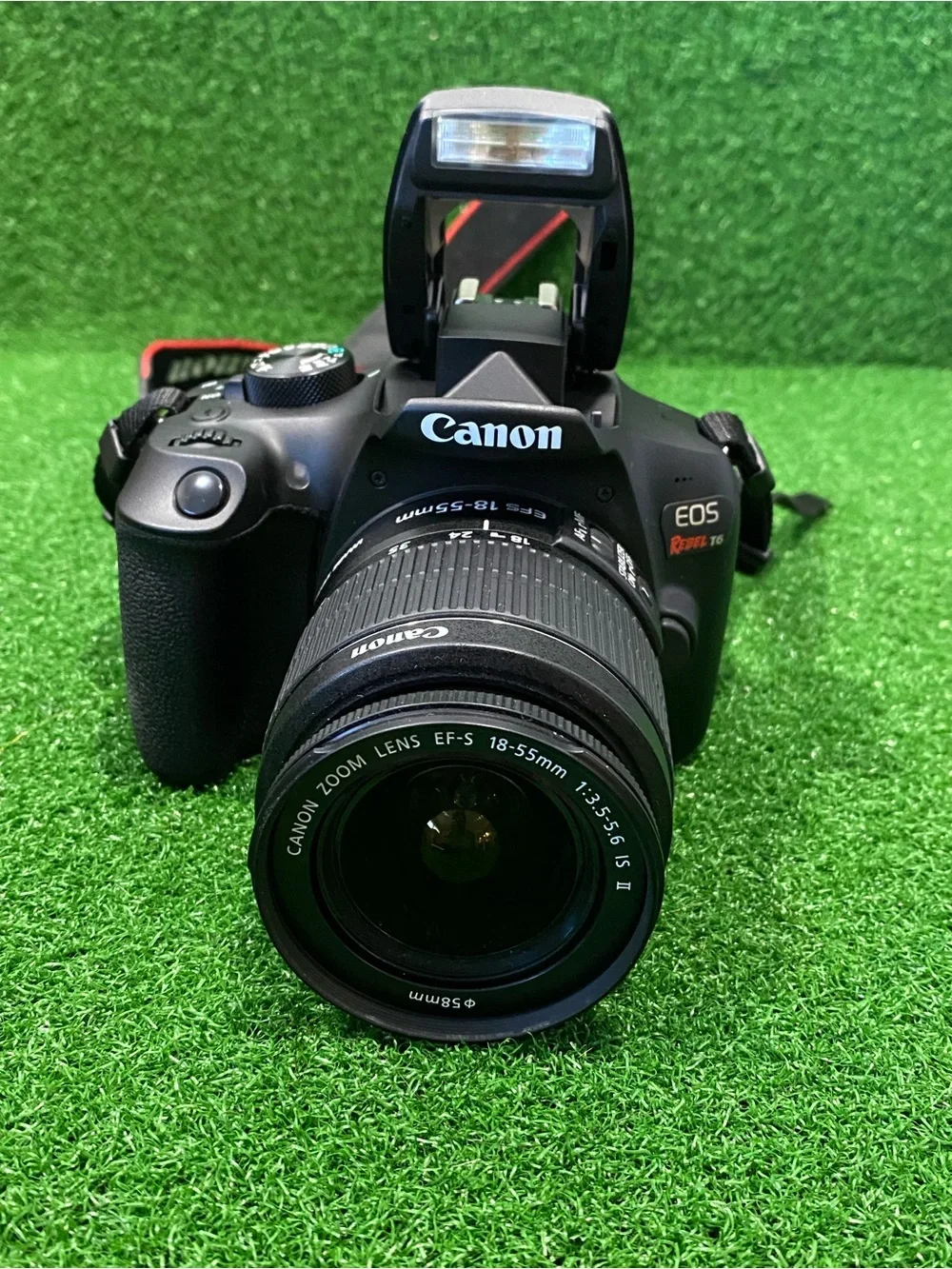 Canon EOS Rebel T6 Camera with 18-55mm Lens + EF 75-300mm Lens (Jun 026)